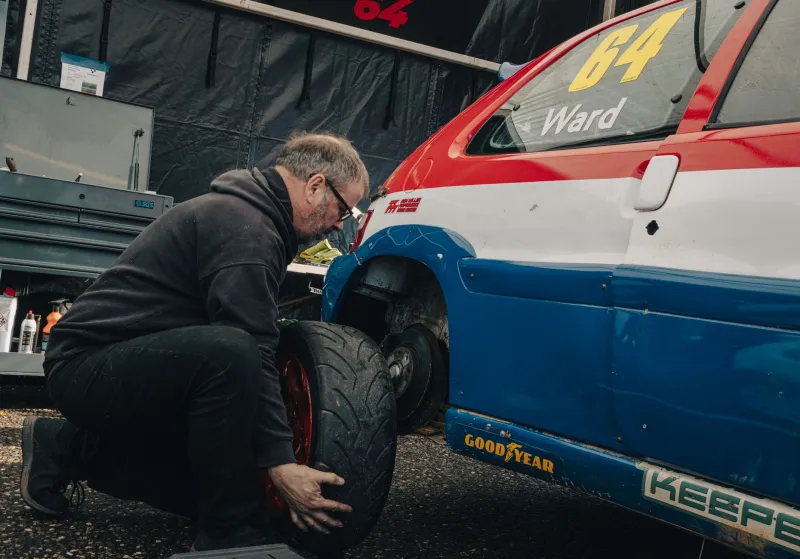 Swap Seasons, Shift Gears: Syncing Your Tire Schedule With Your Training Calendar